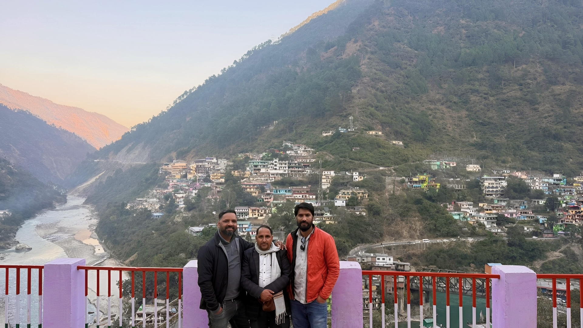 Свет для народов – Детское служение, помощь заключённым и миссии